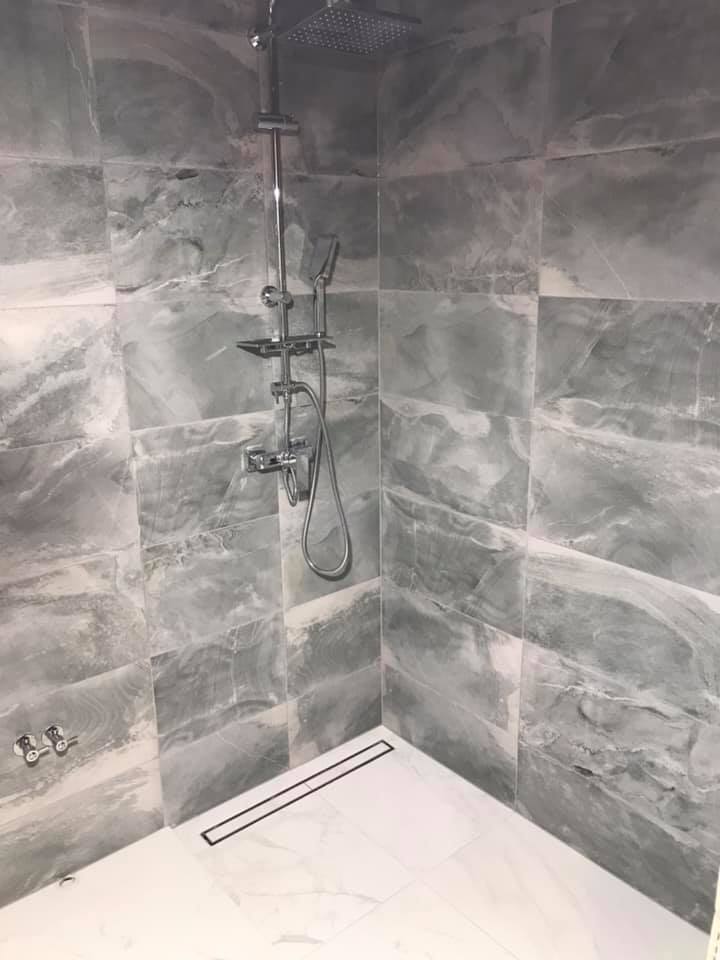 Paneelmaja vannitoa ehitus